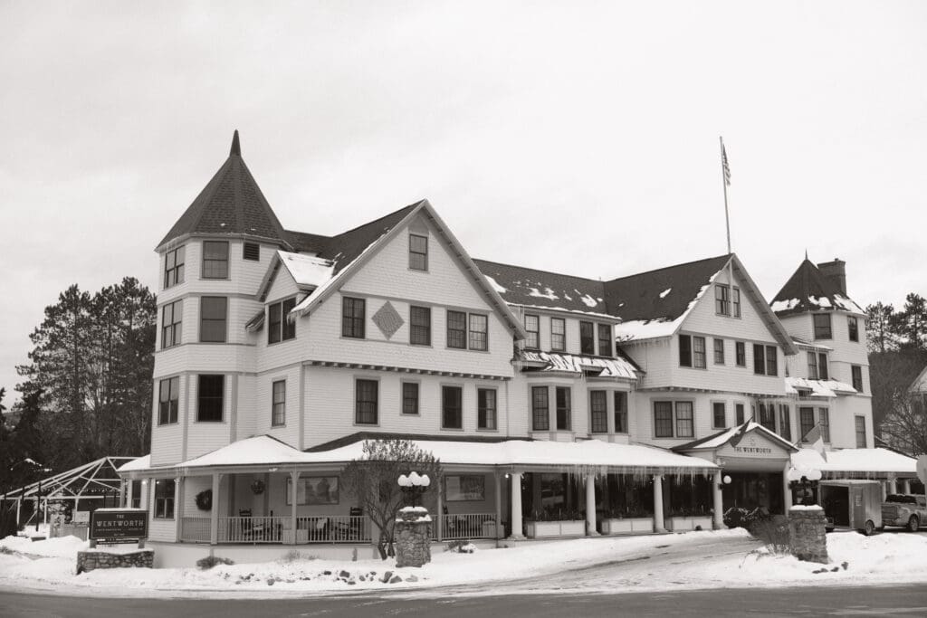 A winter wedding in the white mountains of New Hampshire at the Wentworth Inn in Jackson. 